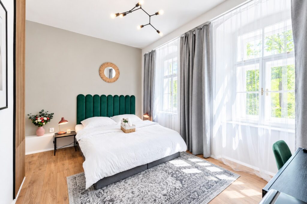 Pokoj 002 U Jedle, Penzion Stará Celnice